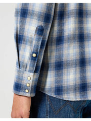 MĘSKA KOSZULA KRATA WRANGLER WESTERN SHIRT BLUE SHADOW 112357398