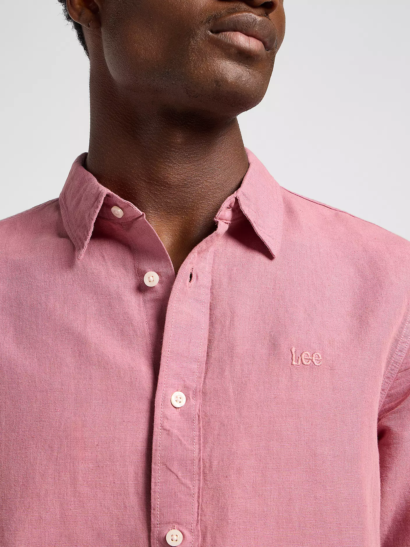 MĘSKA KOSZULA LEE PATCH SHIRT GARMENT DYE MAUVE 112363906