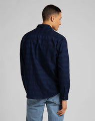 MĘSKA KOSZULA MATERIAŁOWA LEE WORKER SHIRT INDIGO L68HKPDK 112117138