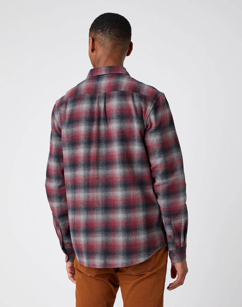 MĘSKA KOSZULA MATERIAŁOWA WRANGLER LS 1PKT SHIRT TAWNY PORT W5A13BX7O 112141408