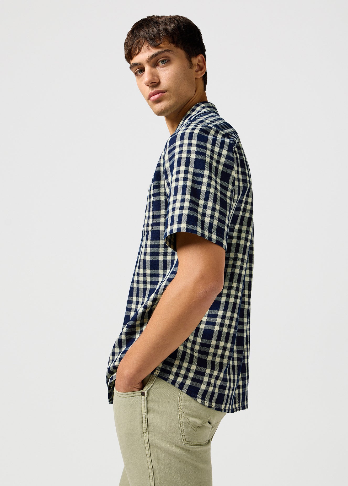 Meska Koszula Wrangler SS 1 Pkt Shirt Crepe Indigo 112362902