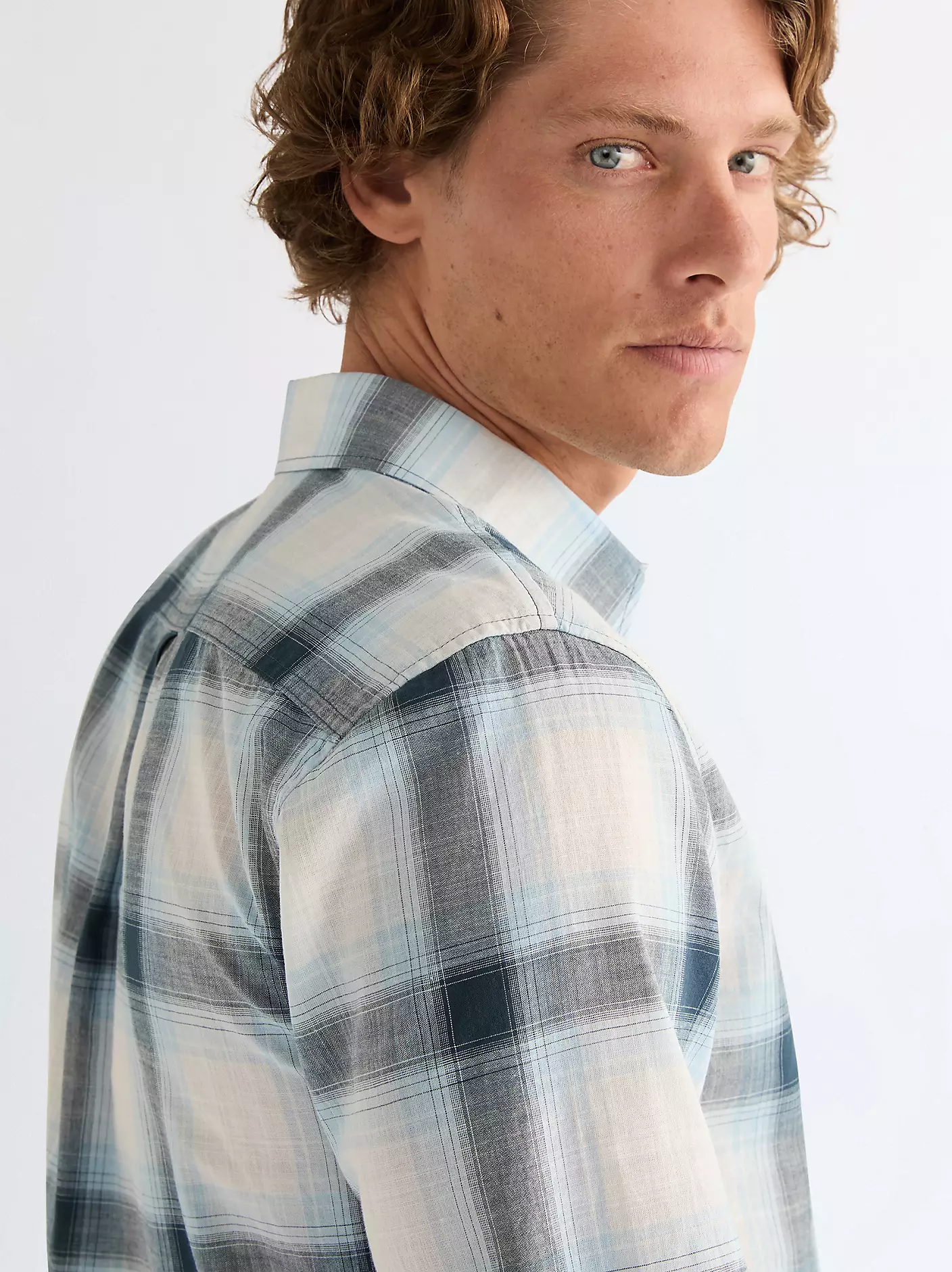 MĘSKA KOSZULA WRANGLER SS 1 PKT SHIRT MIDNIGHT NAVY 112378484