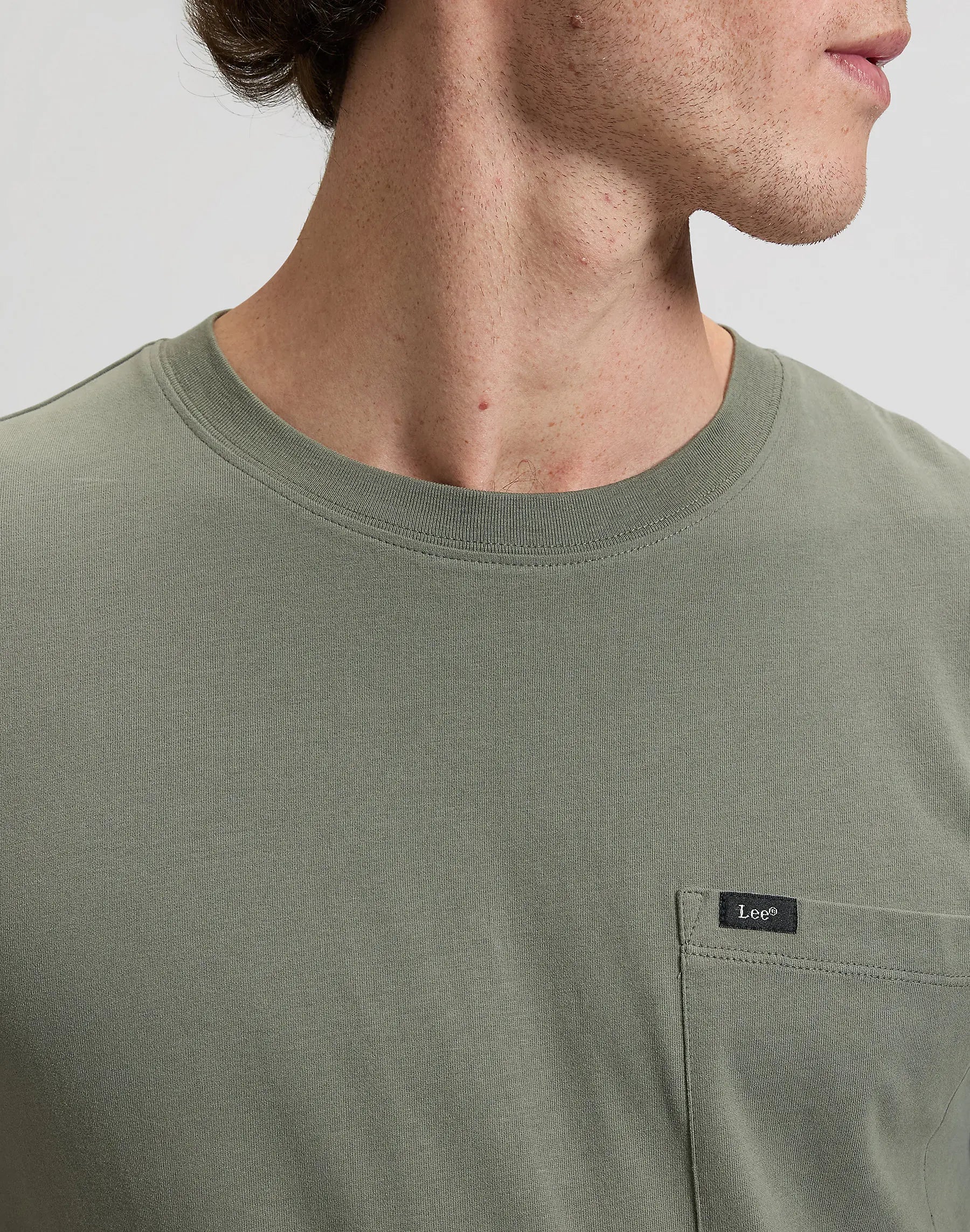 MESKA KOSZULKA LEE ULTIMATE POCKET TEE LICHEN OLIVE 112376464
