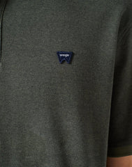 MĘSKA KOSZULKA POLO POLÓWKA WRANGLER POLO SHIRT DUSTY OLIVE 112350410 W709013993
