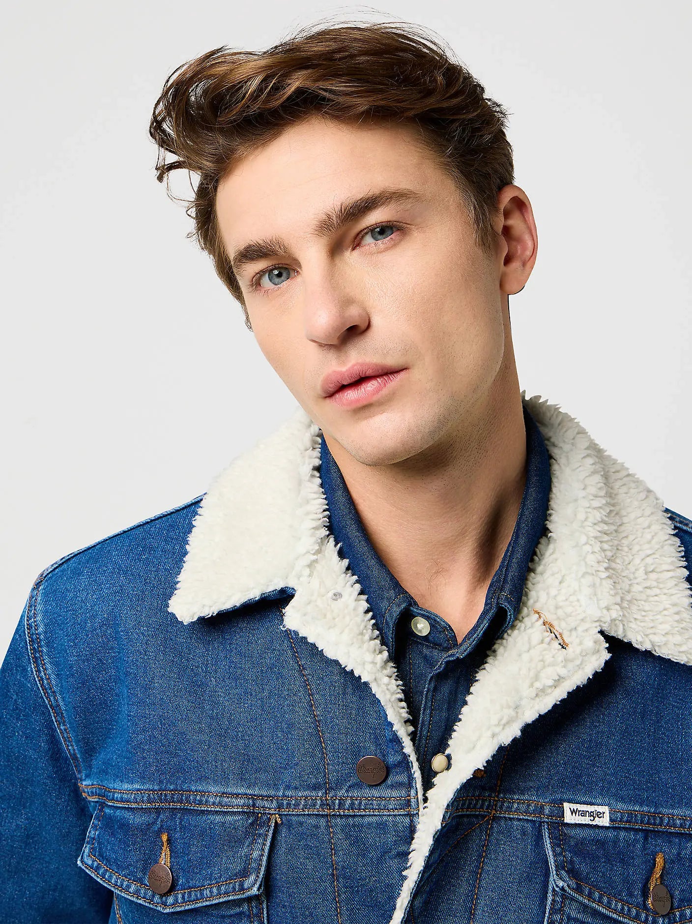 Męska Kurtka Jeansowa Wrangler Sherpa Classic Jacket Mid Stone 112371440