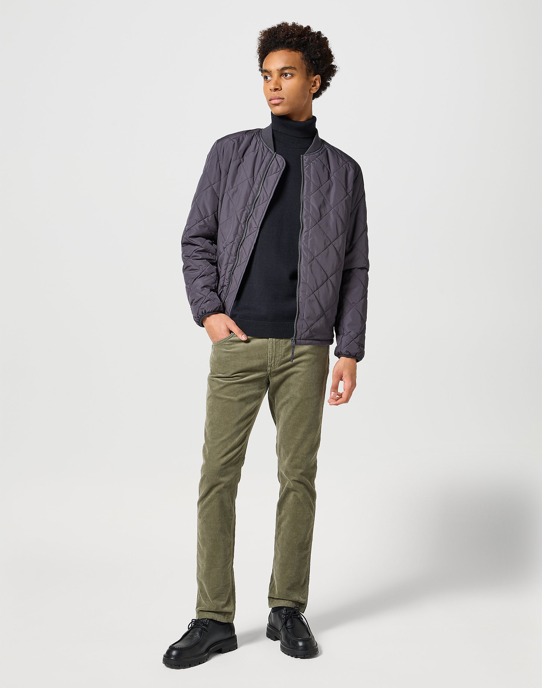 MĘSKI GOLF WRANGLER TURTLENECK BLACK 112356772