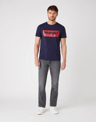 MĘSKI T-SHIRT WRANGLER SS LOGO TEE NAVY W742FK114 112131081