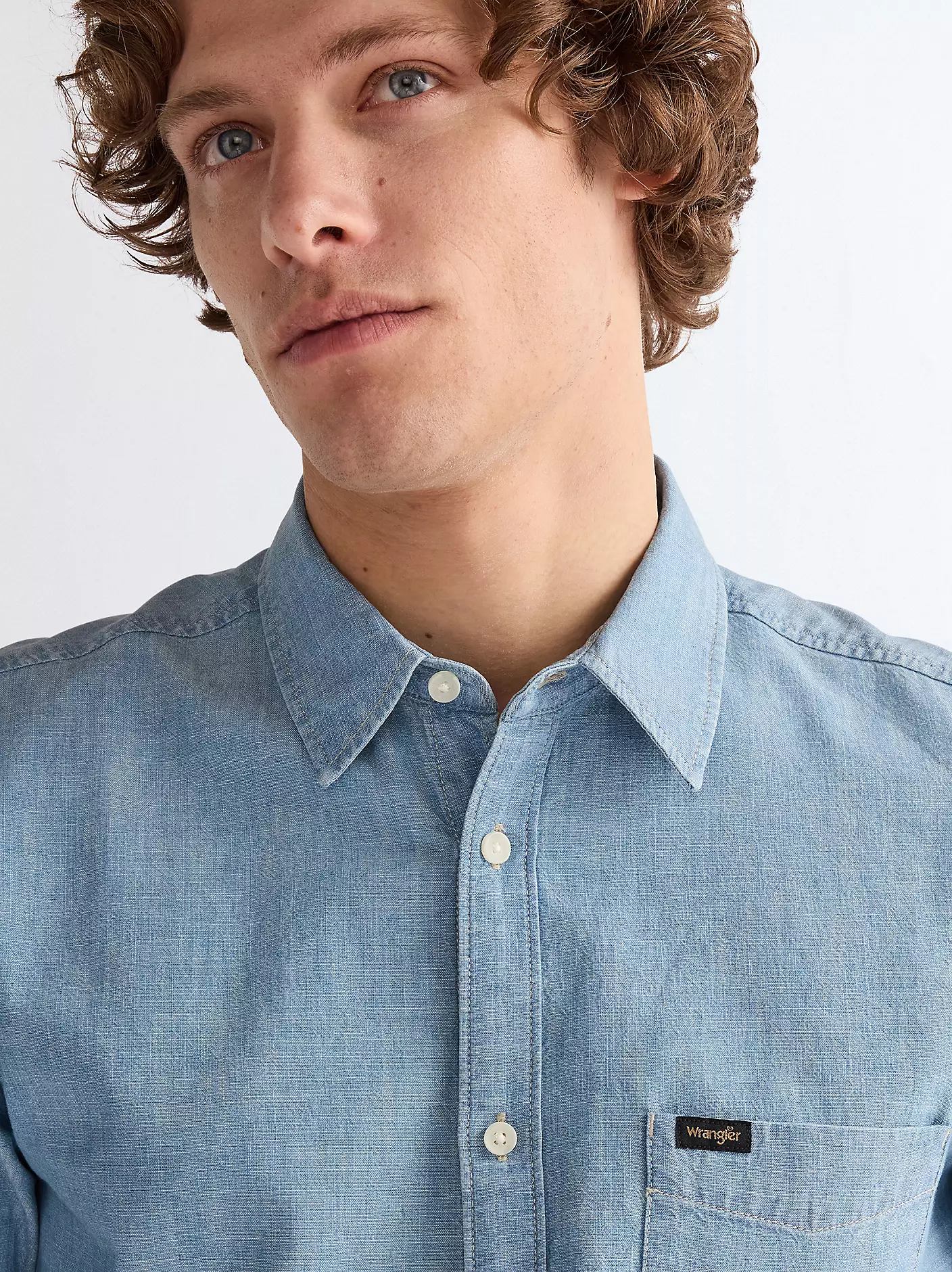 MĘSKIE KOSZULA WRANGLER SS CHAMBRAY SHIRT INDIGO 112378075