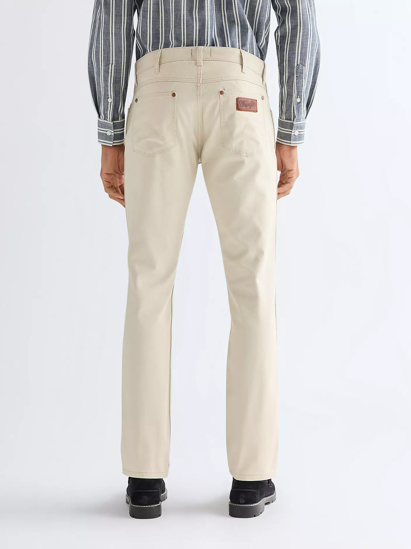 MĘSKIE SPODENIE WRANGLER GREENSBORO PELICAN 112378995