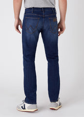 MĘSKIE SPODNIE JEANSOWE WRANGLER GREENSBORO DARK STORM W15QLP36N 112126968