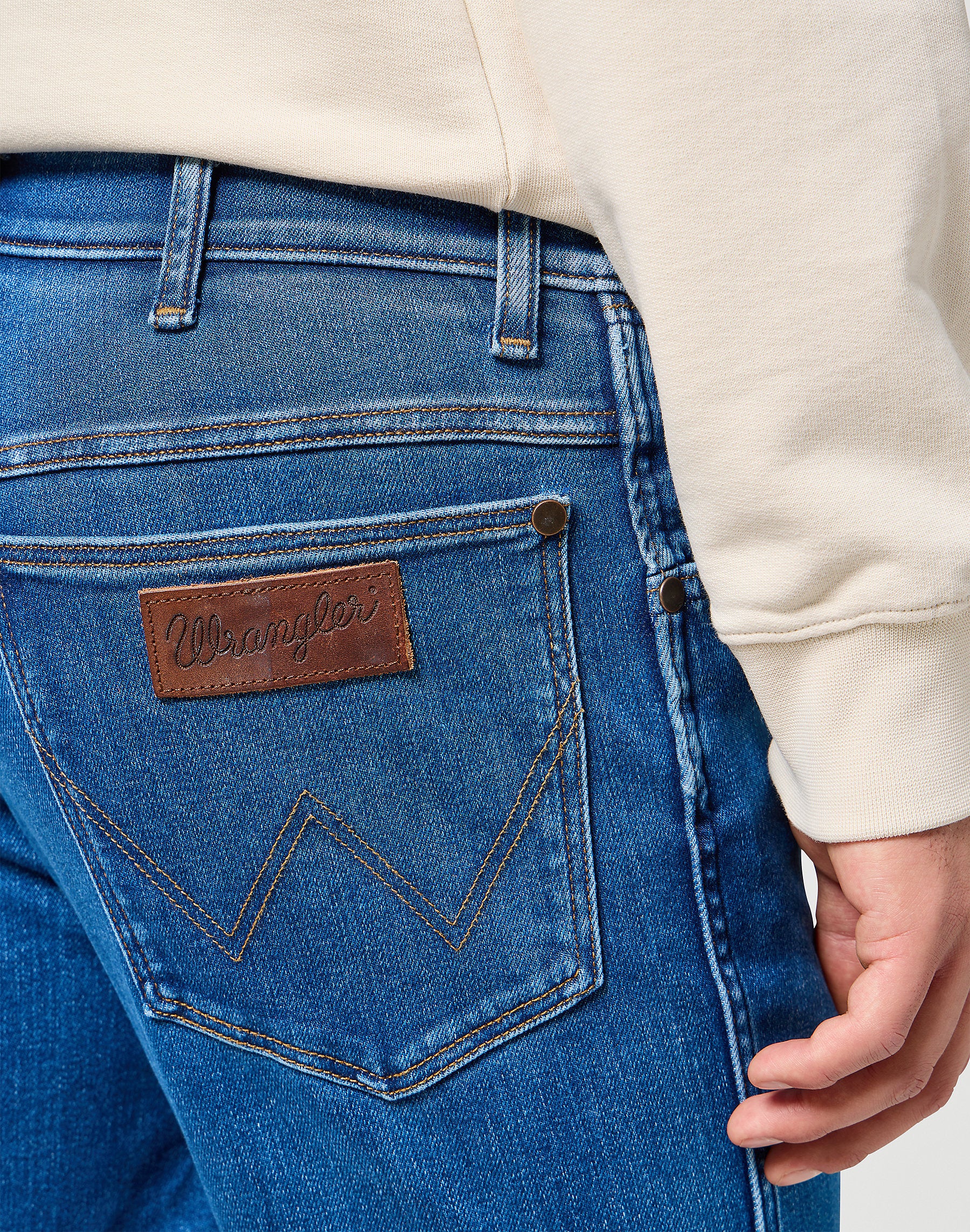 MĘSKIE SPODNIE JEANSOWE WRANGLER RIVER STERLING 112356838