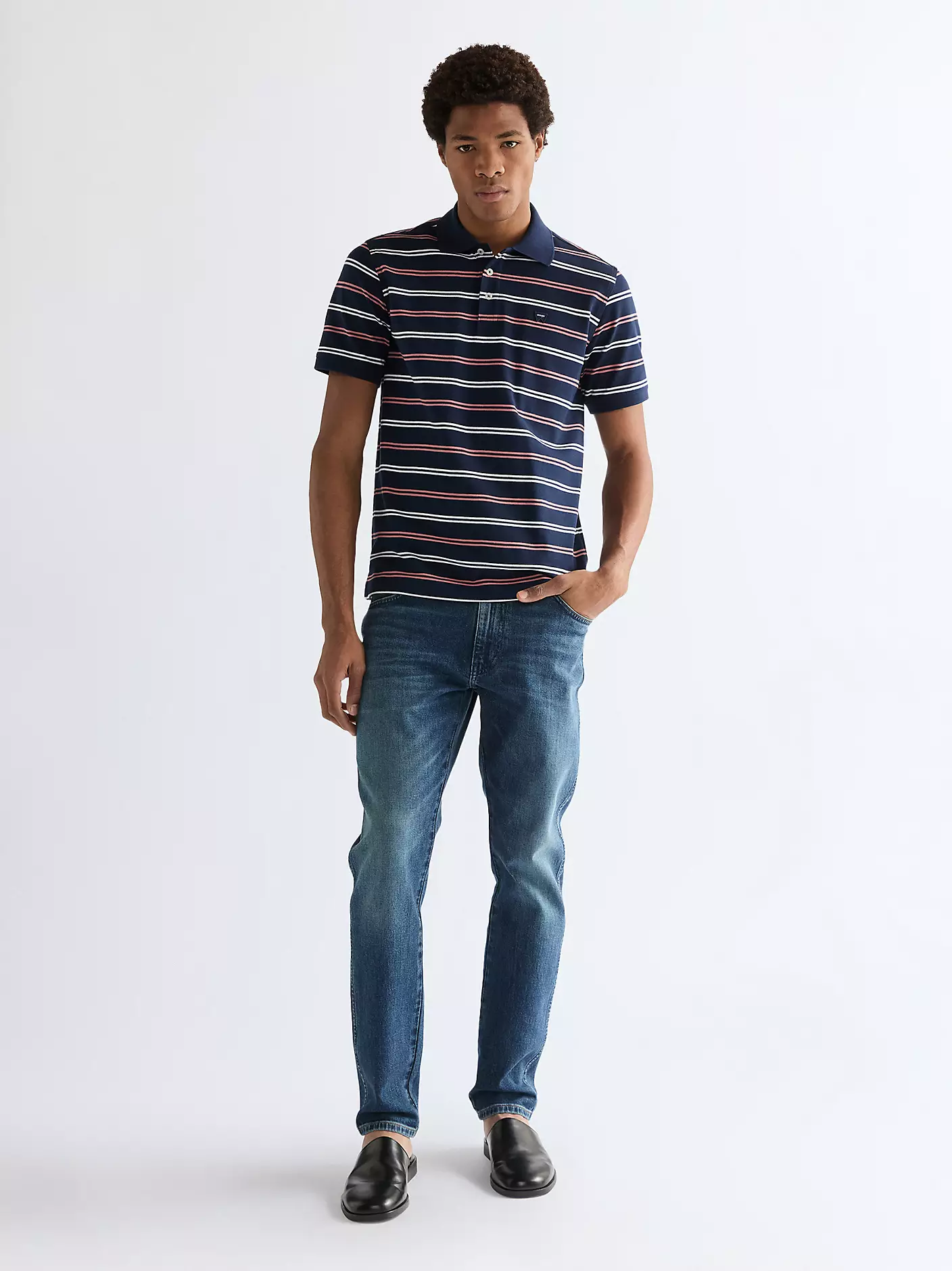 MĘSKIE SPODNIE JEANSOWE WRANGLER RIVER STORMFORGE BLUE 112378694