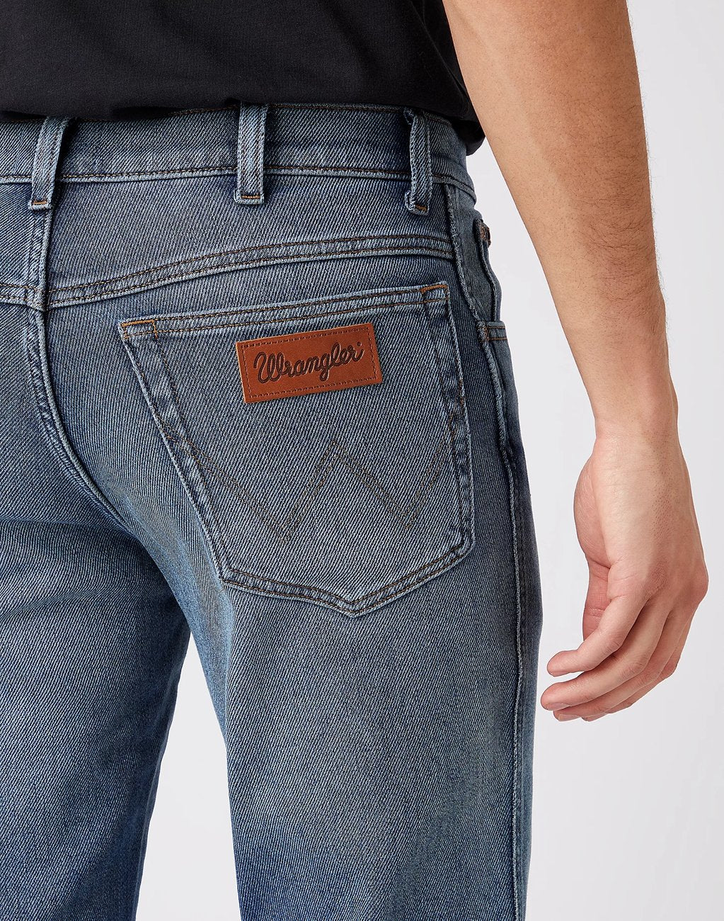 MĘSKIE SPODNIE JEANSOWE WRANGLER TEXAS COVER BLUE W121N8286 112141135