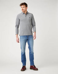MĘSKIE SPODNIE JEANSOWE WRANGLER TEXAS SLIM BLUE CHILL W12SU898T 112141161