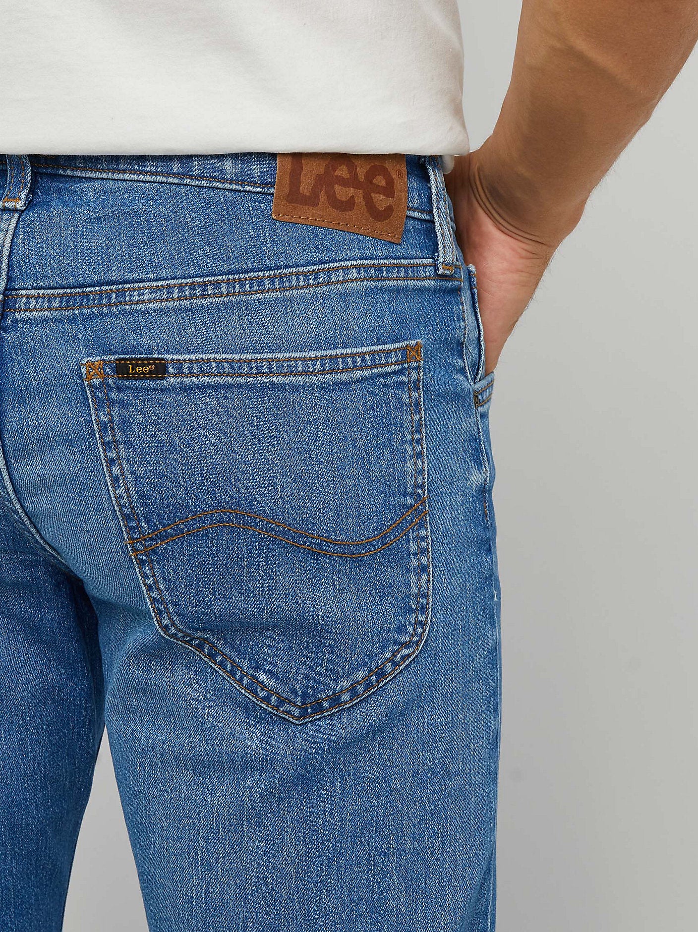 Męskie Spodnie Jeansowe Lee Daren Zip Fly Indigo Vintage 112346324