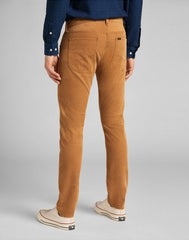 MĘSKIE SPODNIE MATERIAŁOWE LEE LUKE TOBACCO BROWN L719RL78 112140775