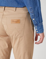 Męskie Spodnie Materiałowe Wrangler Greensboro Cornstalk W15QWAX4K 112127120