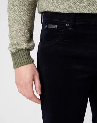 MĘSKIE SPODNIE MATERIAŁOWE WRANGLER TEXAS SLIM NAVY W12SEC114 112141147