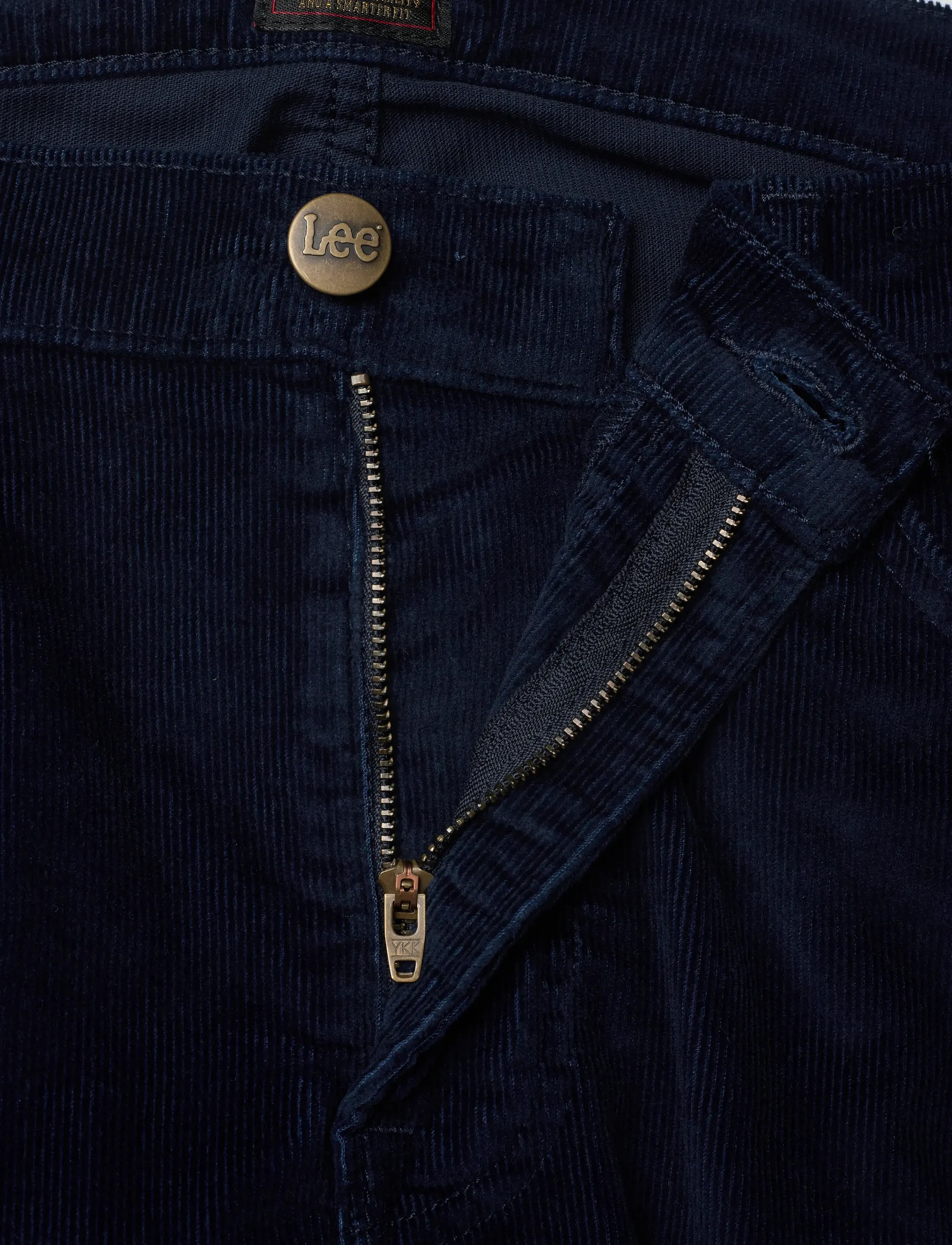 MĘSKIE SPODNIE SZTRUKSOWE LEE DAREN ZIP FLY RIVET NAVY 112373981