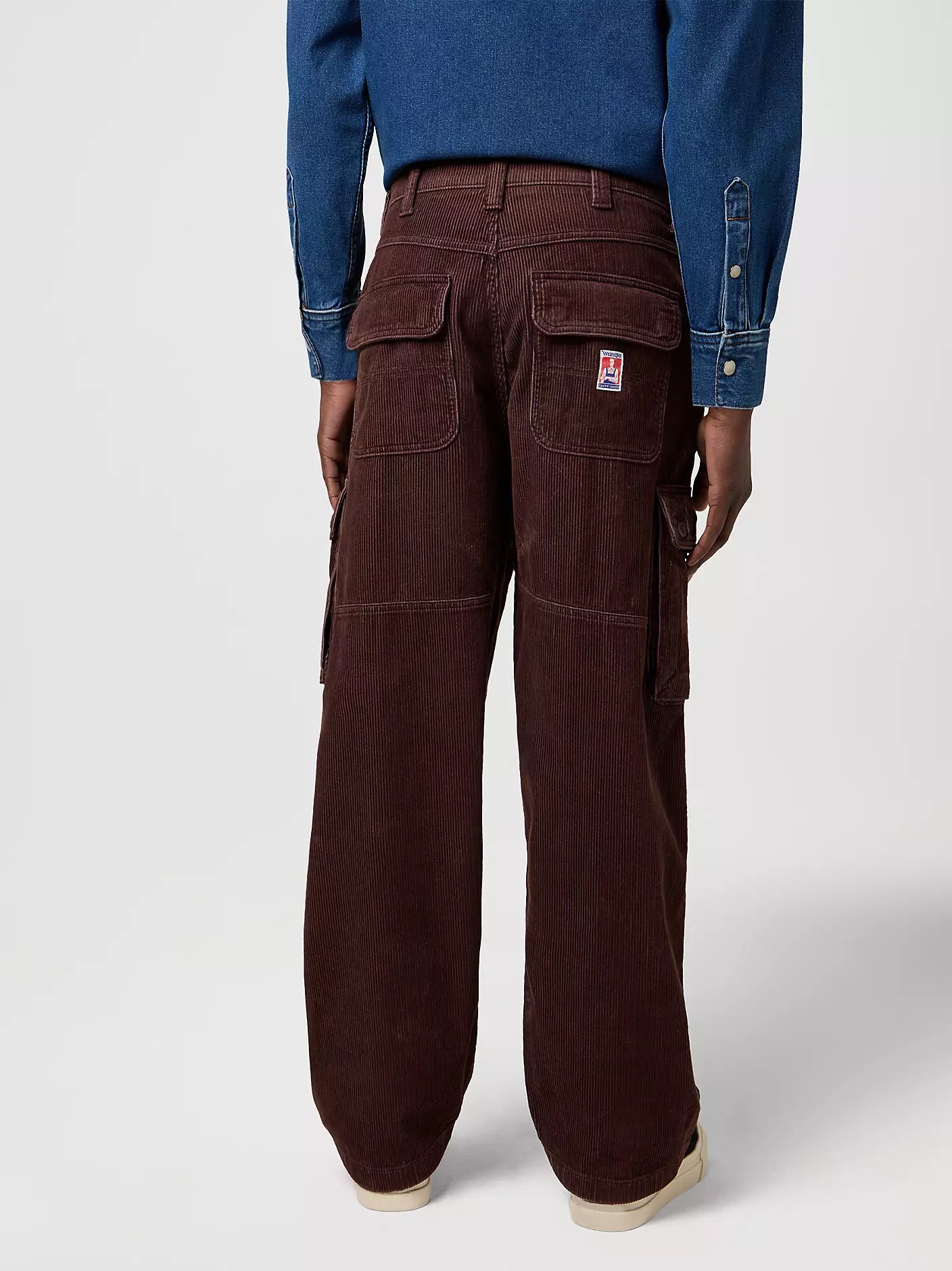 Męskie Spodnie Wrangler Cj Loose Cargo Mahogany 112371049