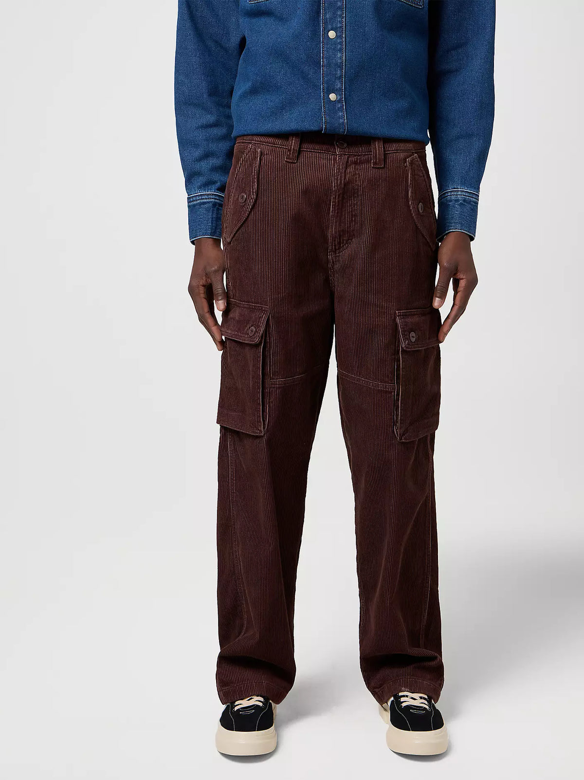 Męskie Spodnie Wrangler Cj Loose Cargo Mahogany 112371049