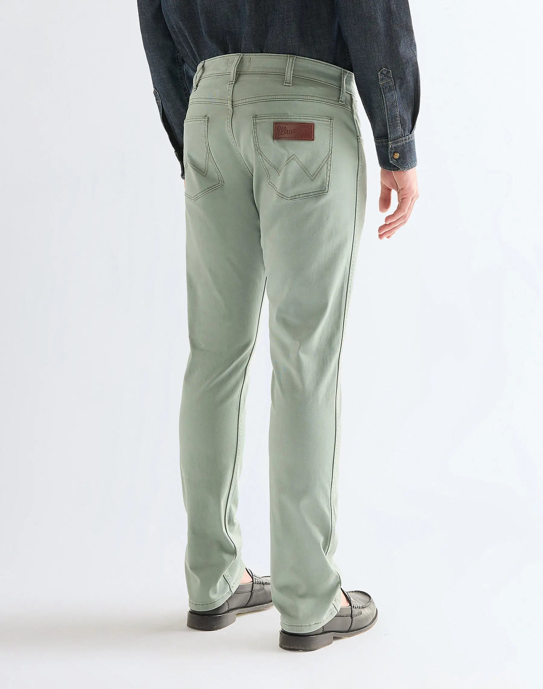 MĘSKIE SPODNIE WRANGLER GREENSBORO AGAVE GREEN 112378469