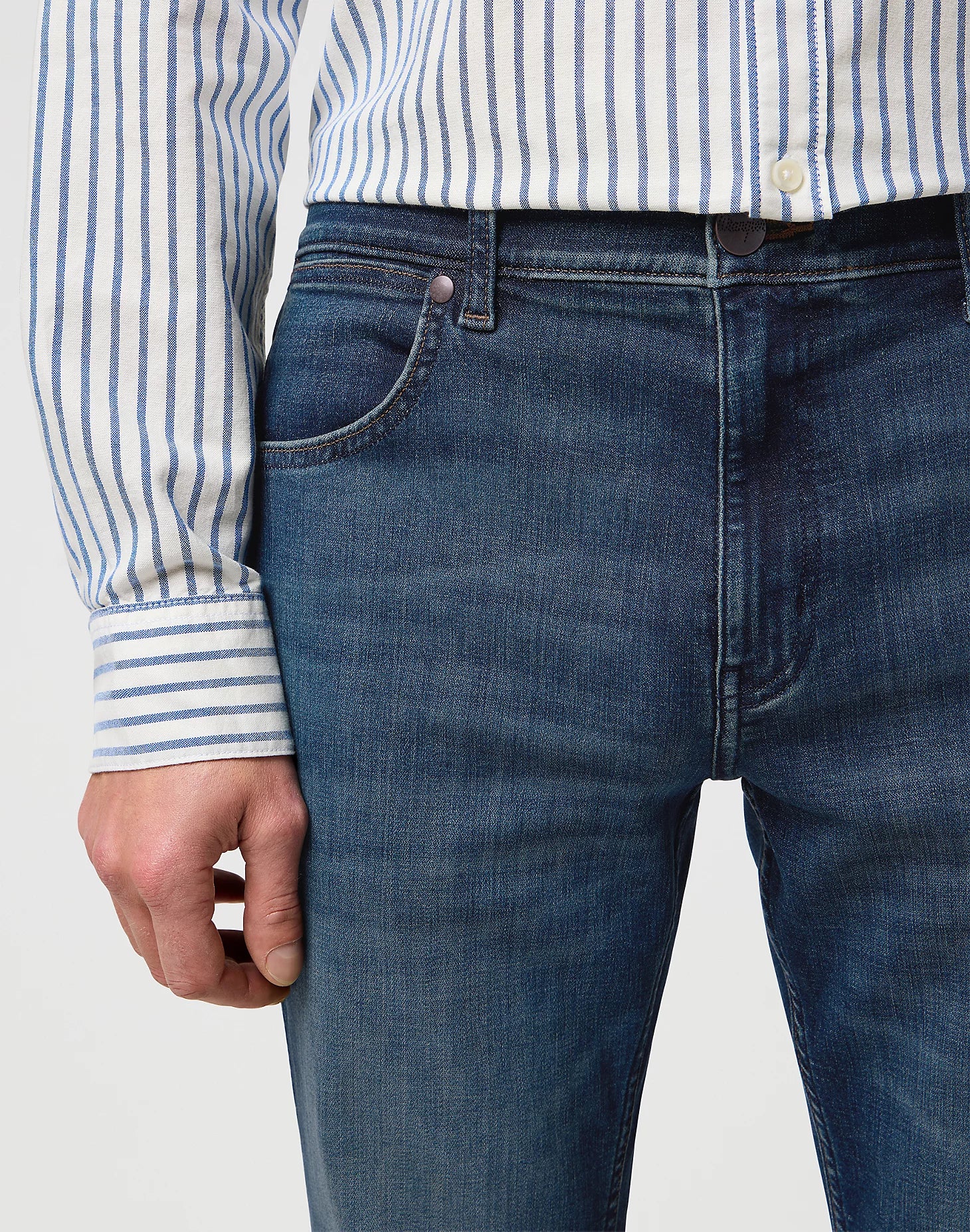 Męskie Spodnie Wrangler Greensboro Marine Tint 112371009