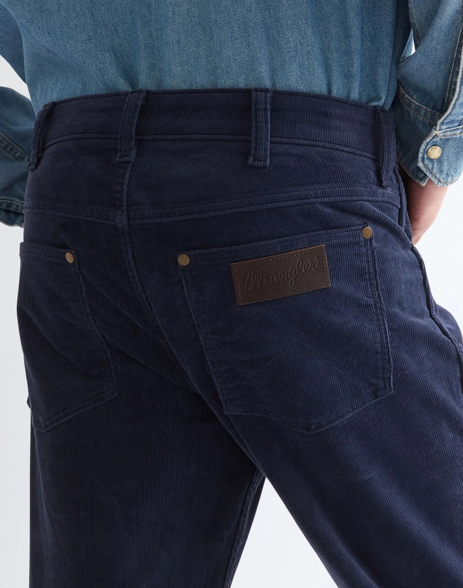 Męskie Spodnie Wrangler Greensboro Navy 112355029