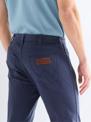 Męskie Spodnie Materiałowe Wrangler Greensboro Navy 112378468