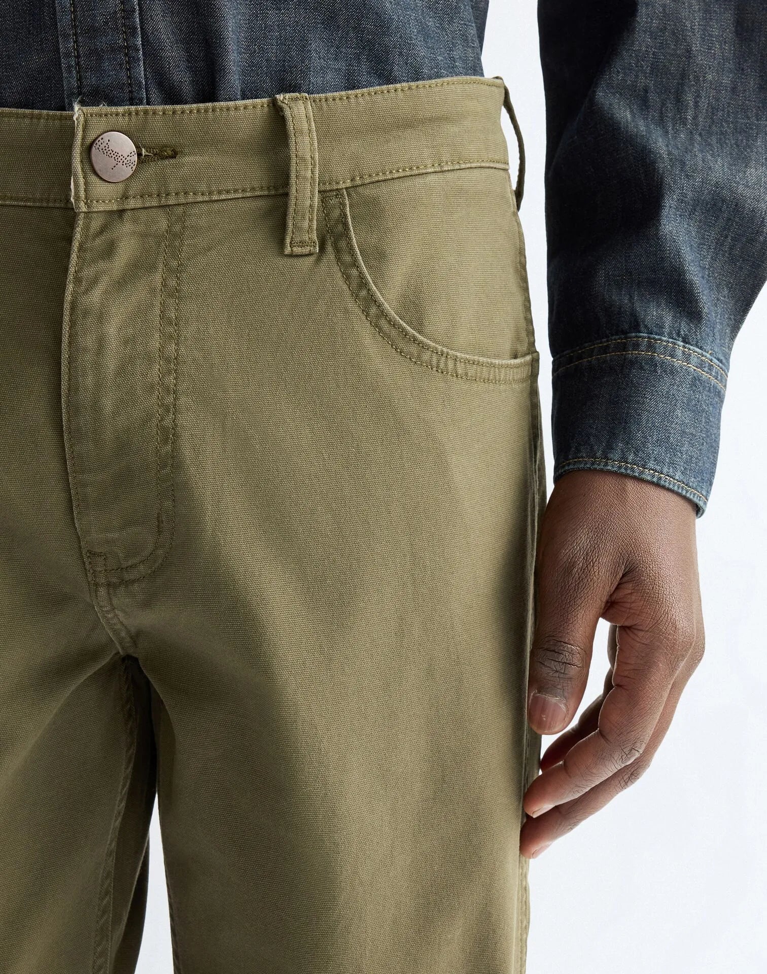 MESKIE SPODNIE WRANGLER GREENSBORO OLIVE NIGHT 112371389