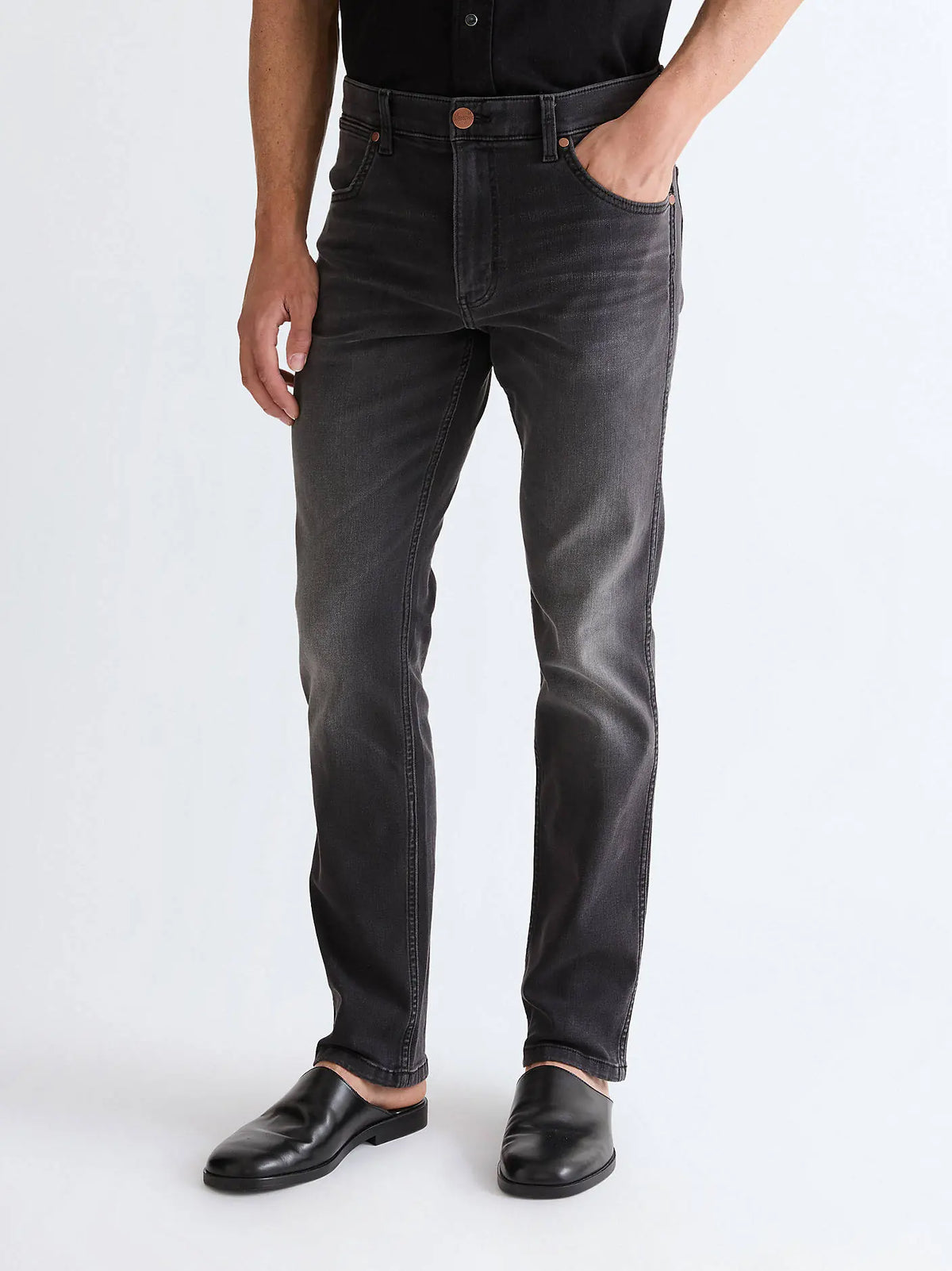 MESKIE SPODNIE WRANGLER GREENSBORO RAVEN ASH 112377796