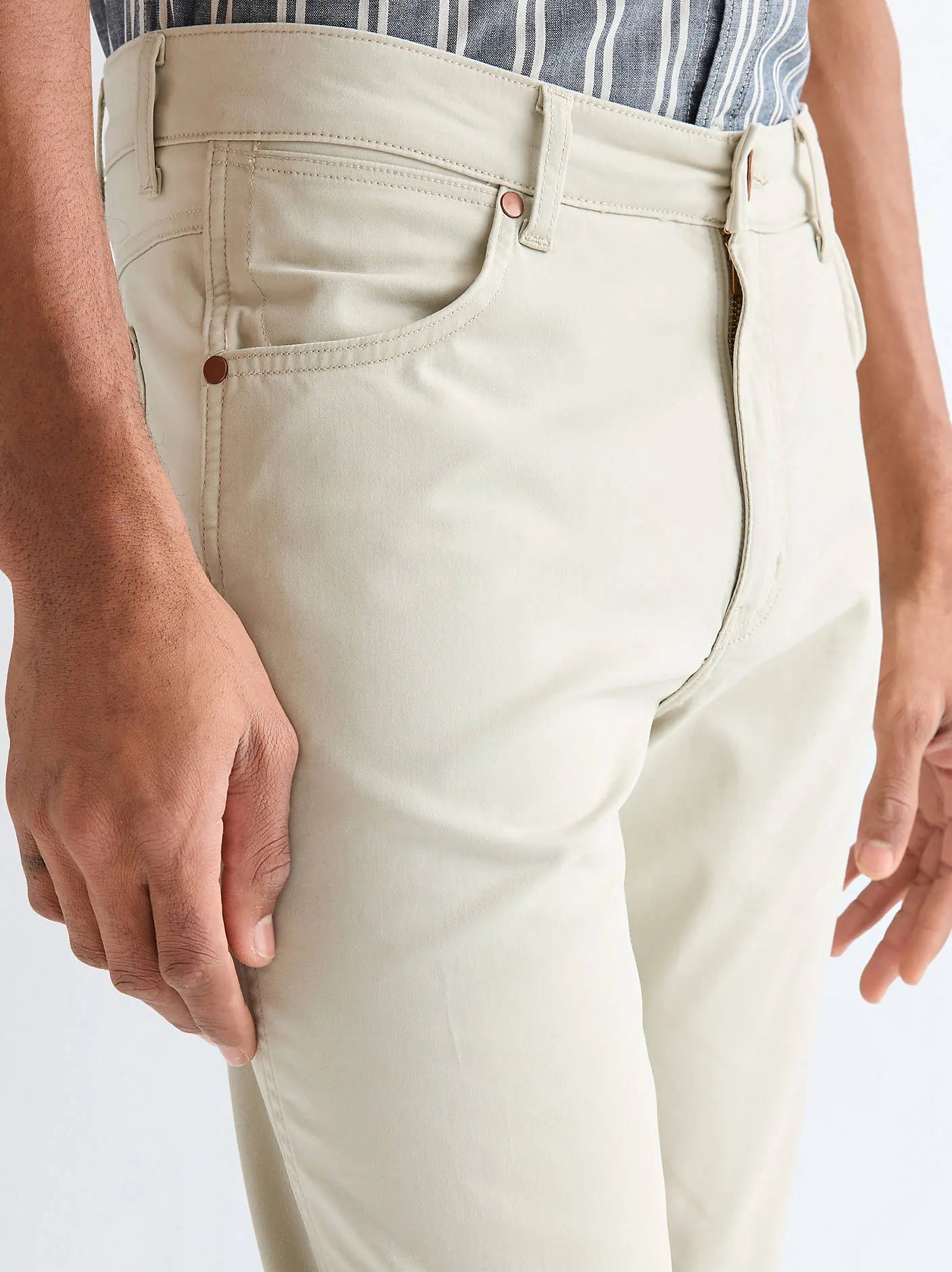 MESKIE SPODNIE WRANGLER LARSTON PELICAN 112377869