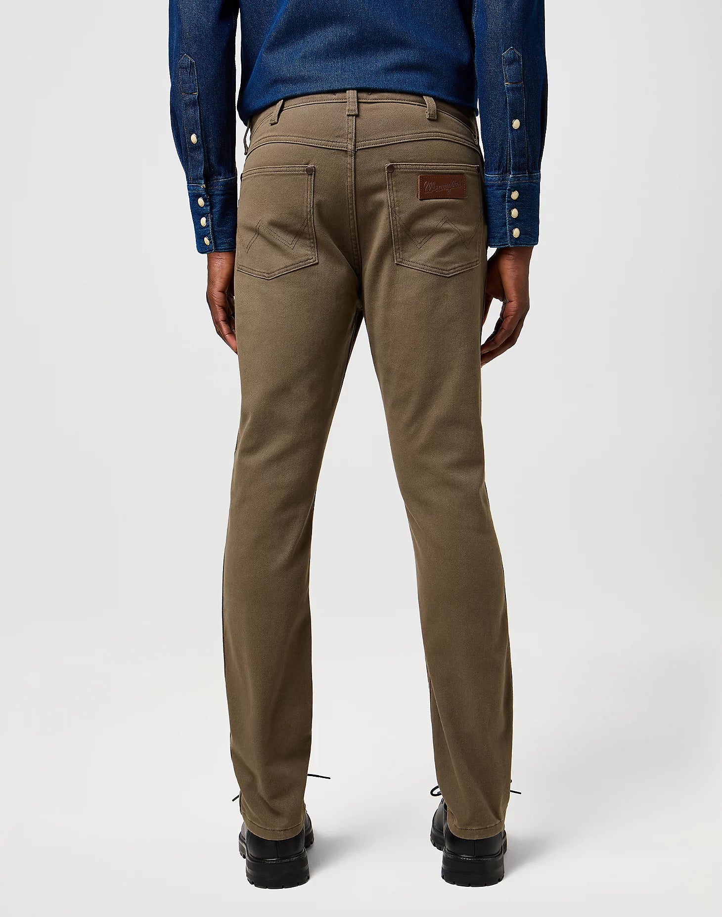 Męskie Spodnie Wrangler Larston Tarmac 112371684