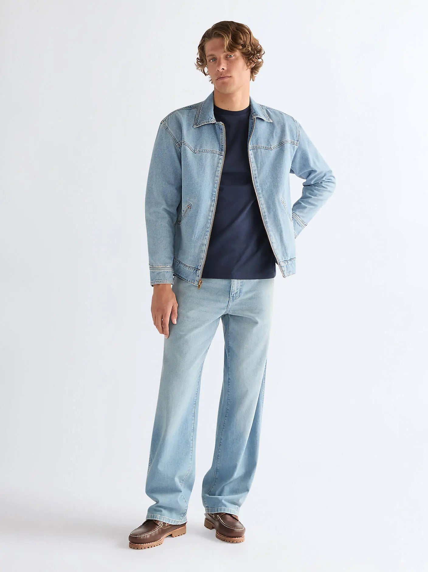 Męskie Spodnie Wrangler Loose Straight Dove Wing 112377842