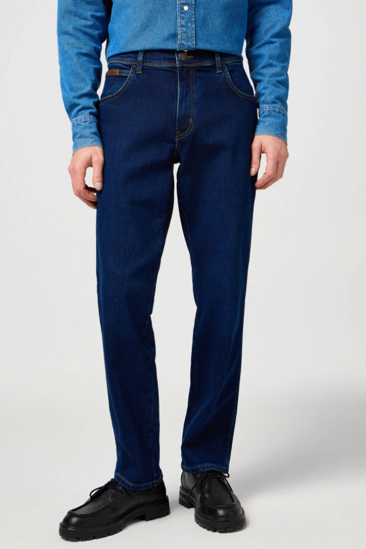 MESKIE SPODNIE WRANGLER  TEXAS COSMIC BLUE 112362343