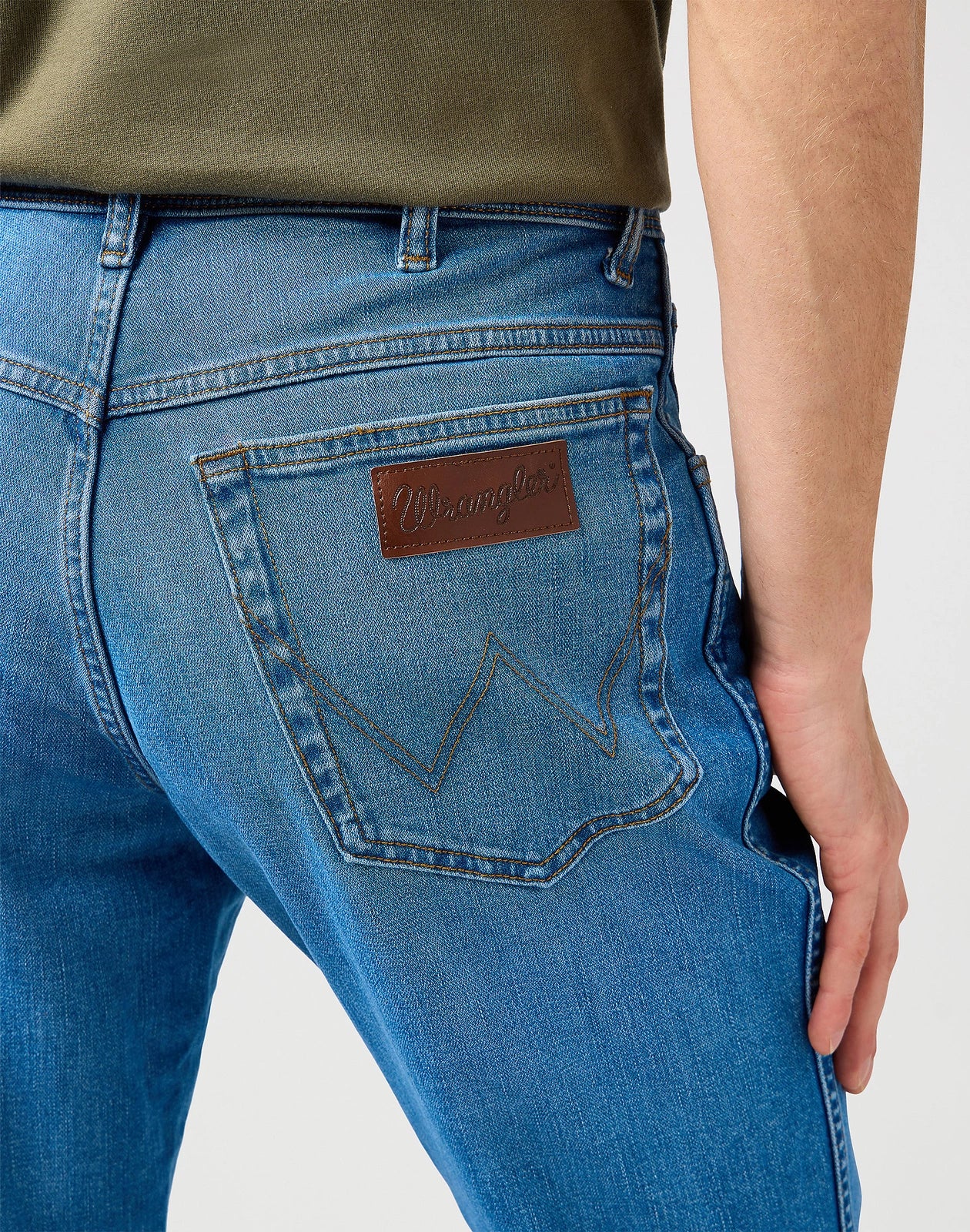 MESKIE SPODNIE WRANGLER TEXAS SLIM GLACIER 112364830