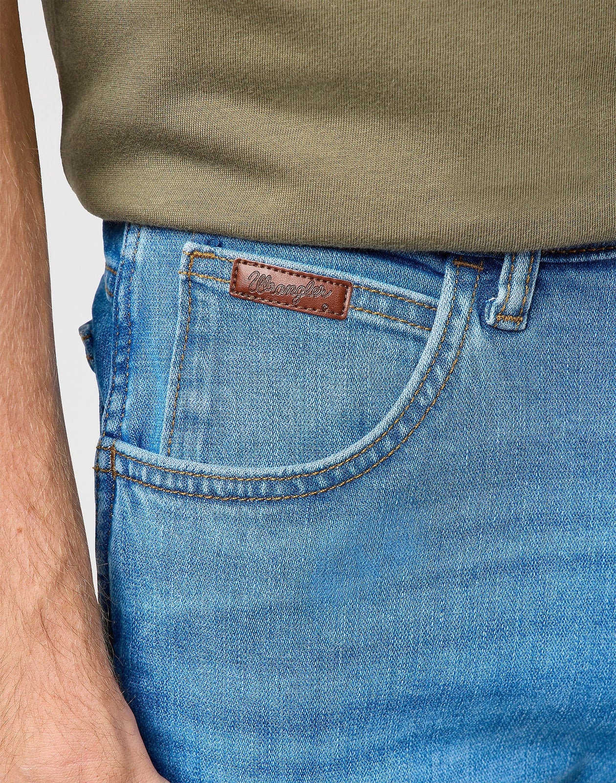MESKIE SPODNIE WRANGLER TEXAS SLIM GLACIER 112364830