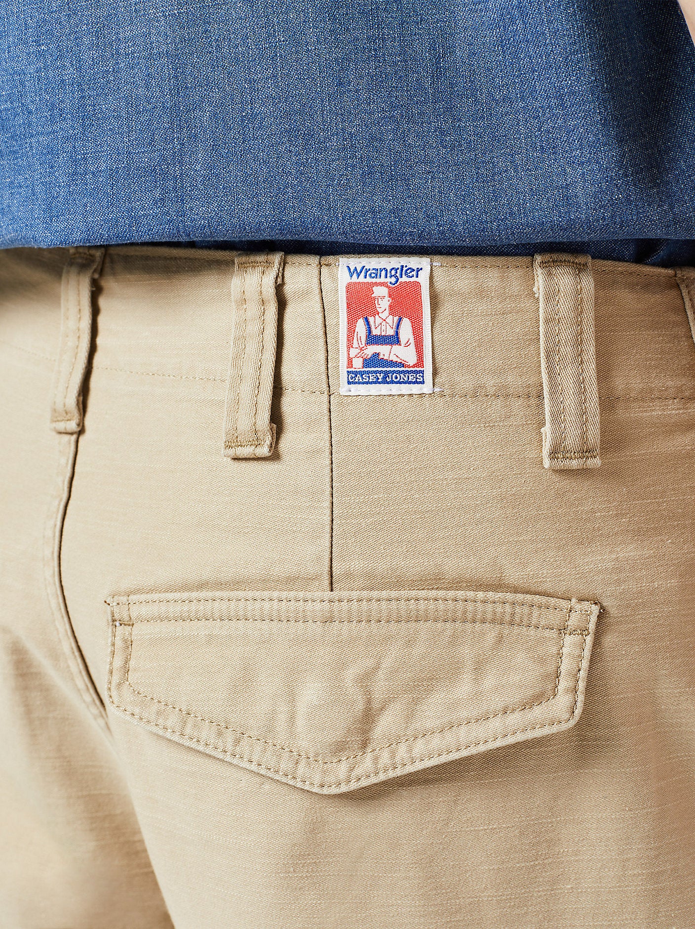 MESKIE SZORTY WRANGLER CASEY CARGO SHORT SADDLE 112350908