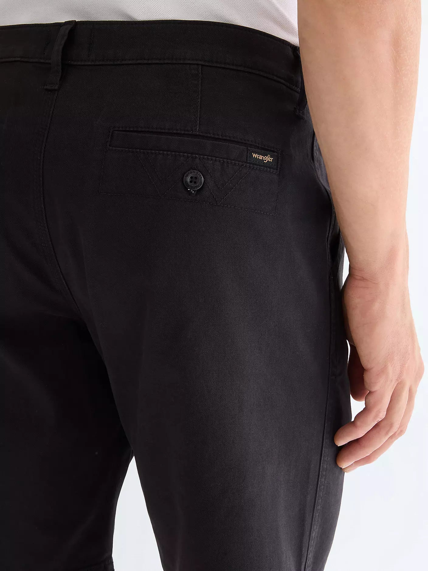Męskie Szorty Materiałowe Wrangler Chino Shorts Caviar 112378913