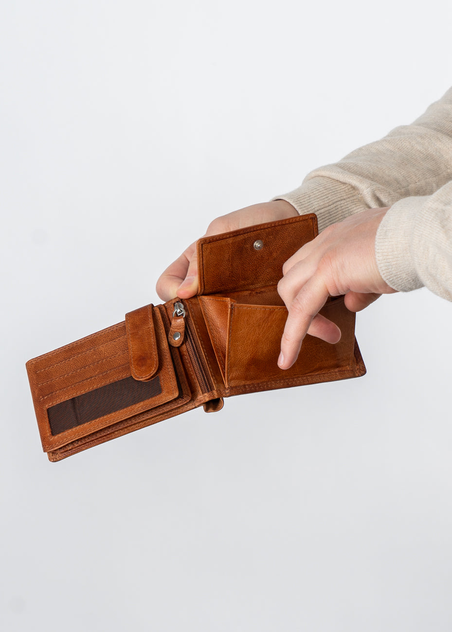 MUSTANG Denimo High Wallet Side Opening With Button MĘSKI SKÓRZANY PORTFEL POJEMNY NA KARTY PREMIUM