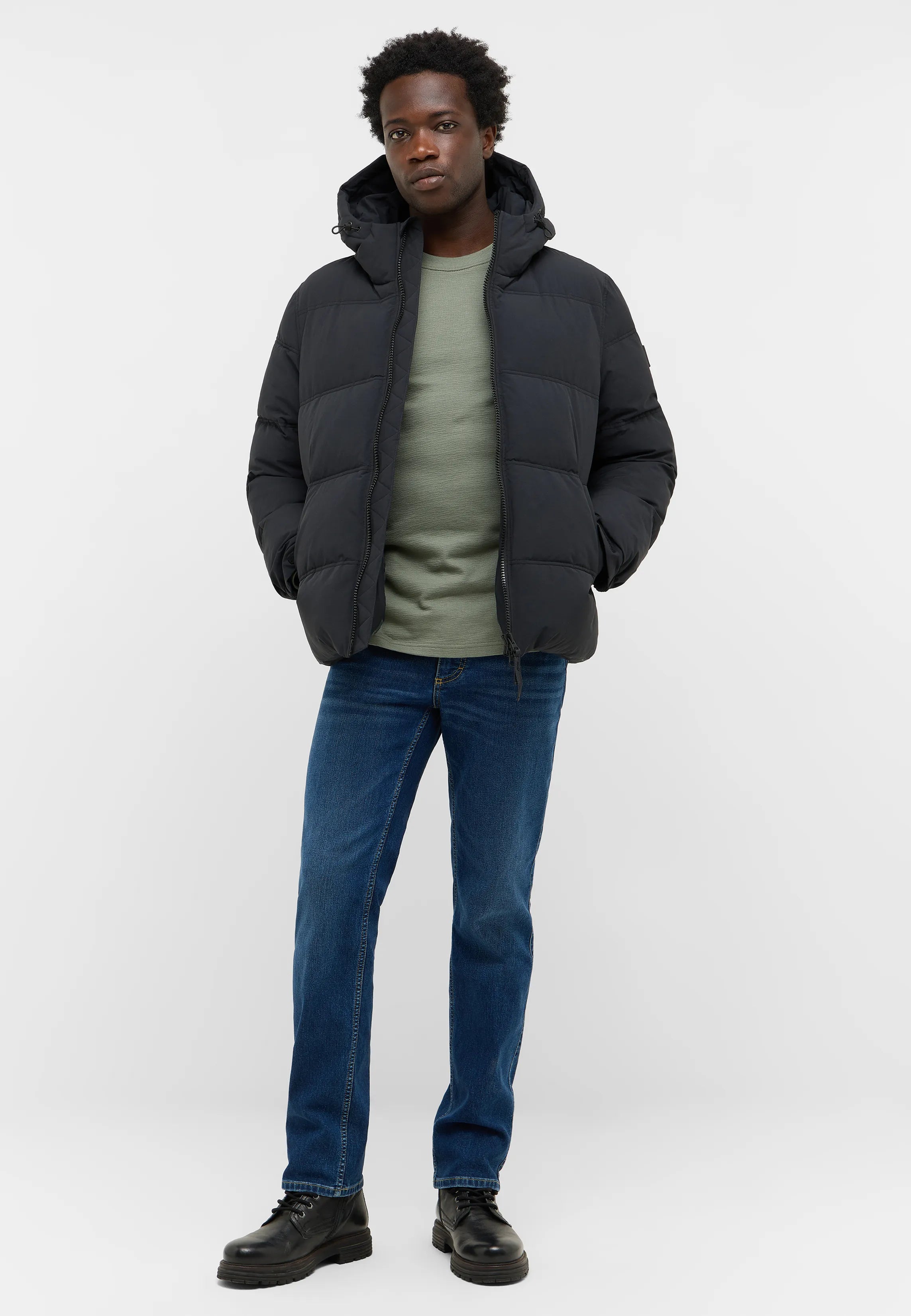 Męska Kurtka zimowa Mustang Style Oakfield Jet Black 1017069 4188