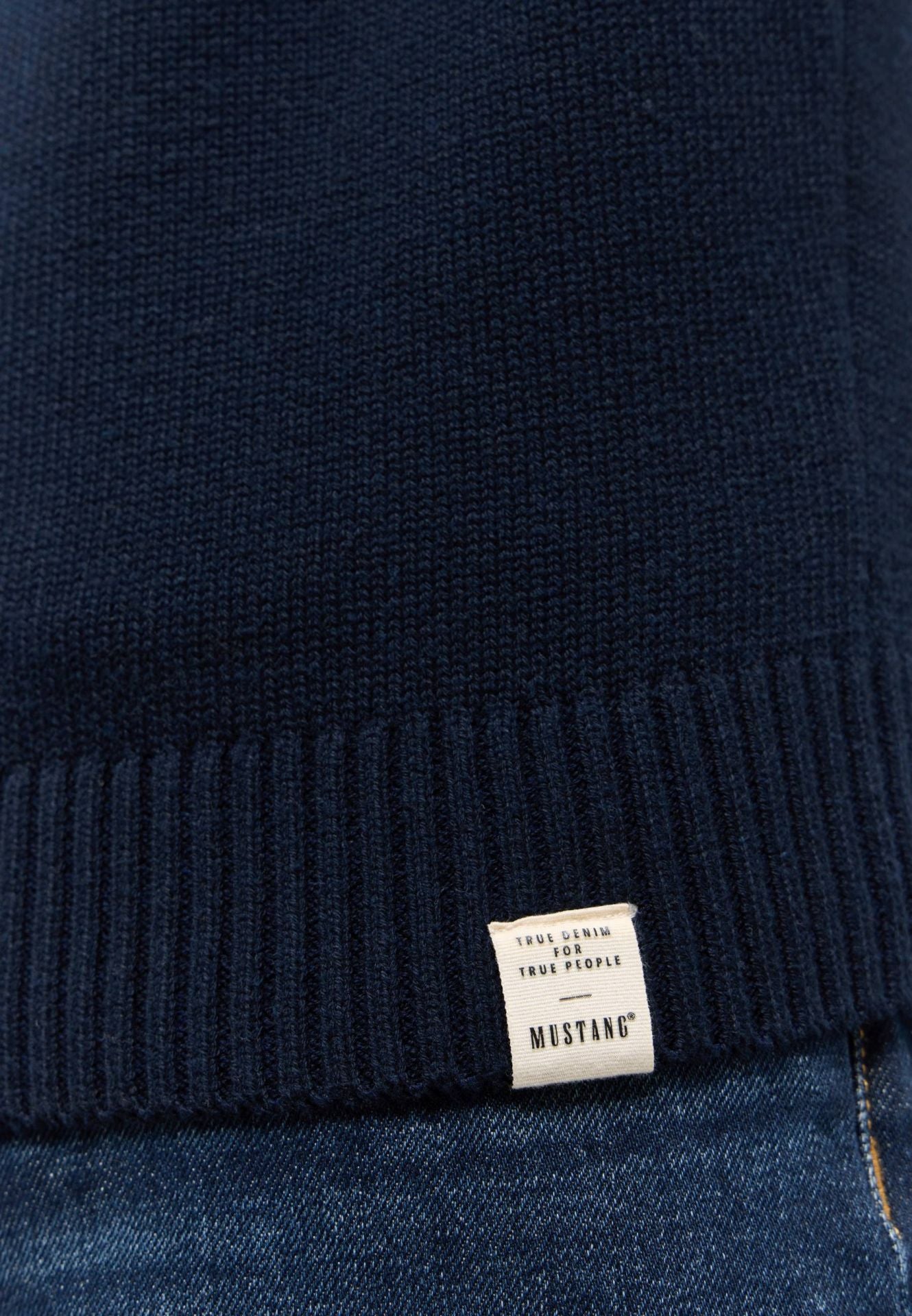 Męski Sweter Mustang Eastvale Dark Sapphire 1015802 4136