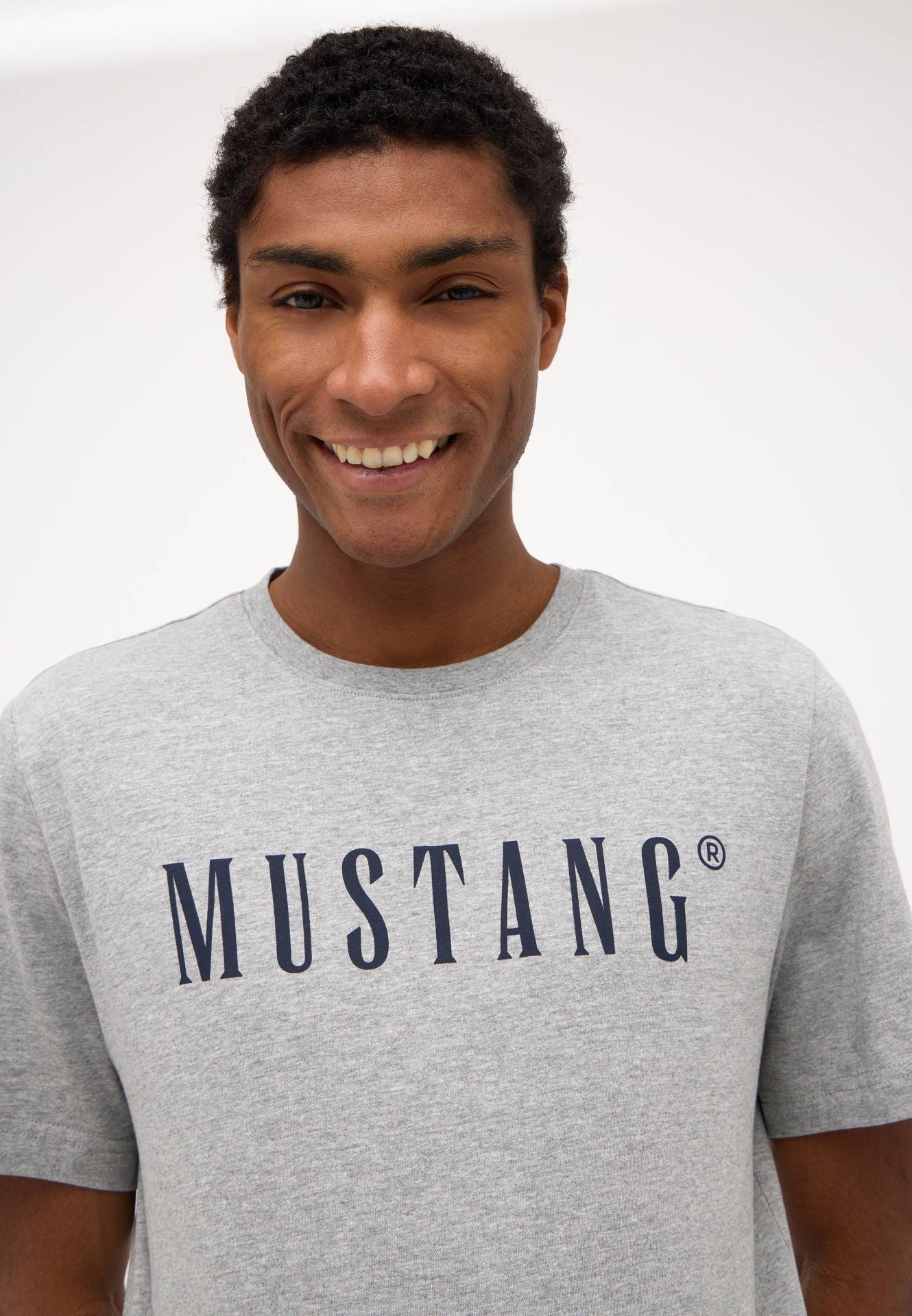 Męski T-Shirt Koszulka MUSTANG Style Austin Mid Grey Melange 1014695 4140
