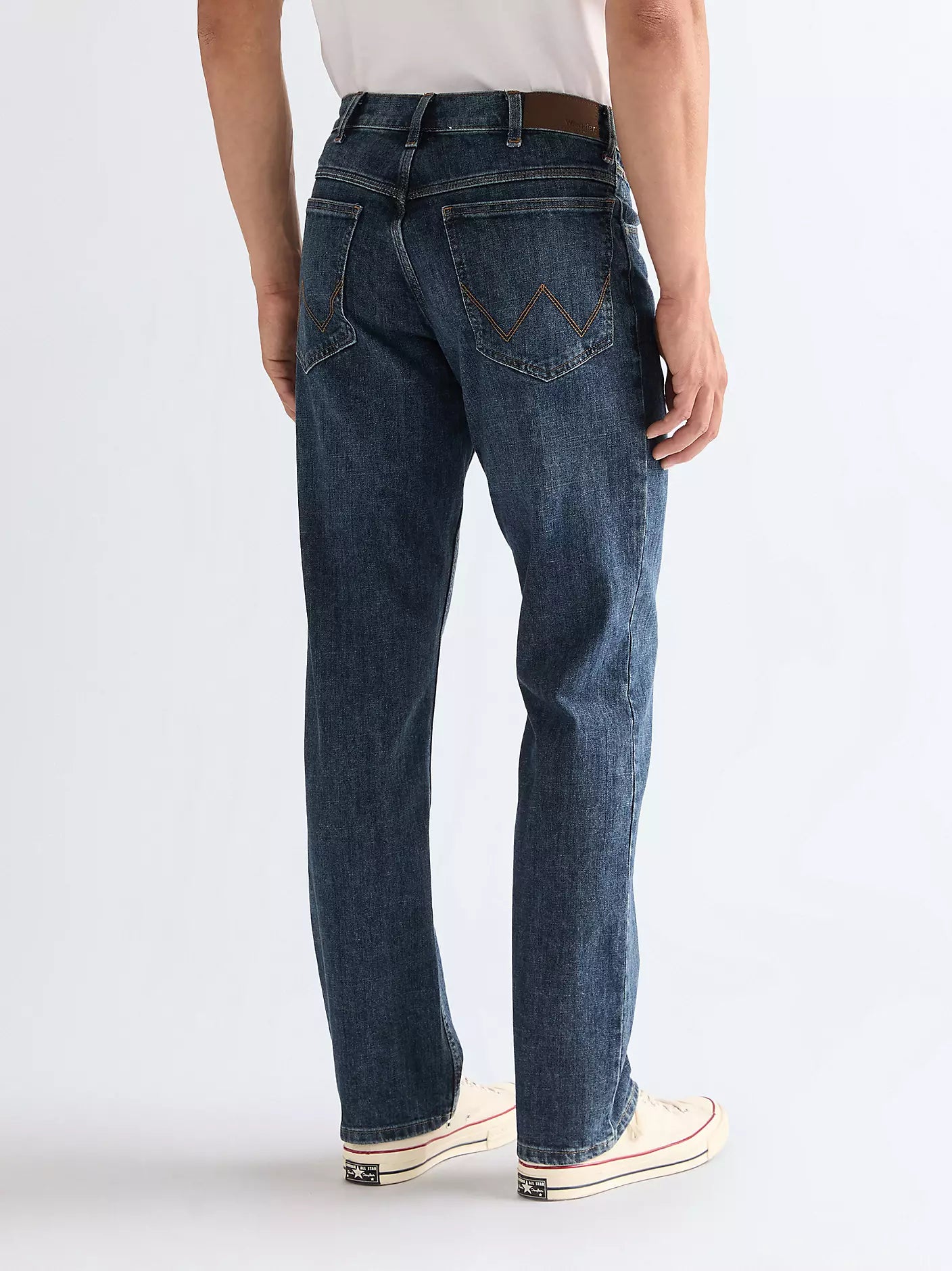 Męskie Jeansy Proste Wrangler Straight Darkstone 112126010