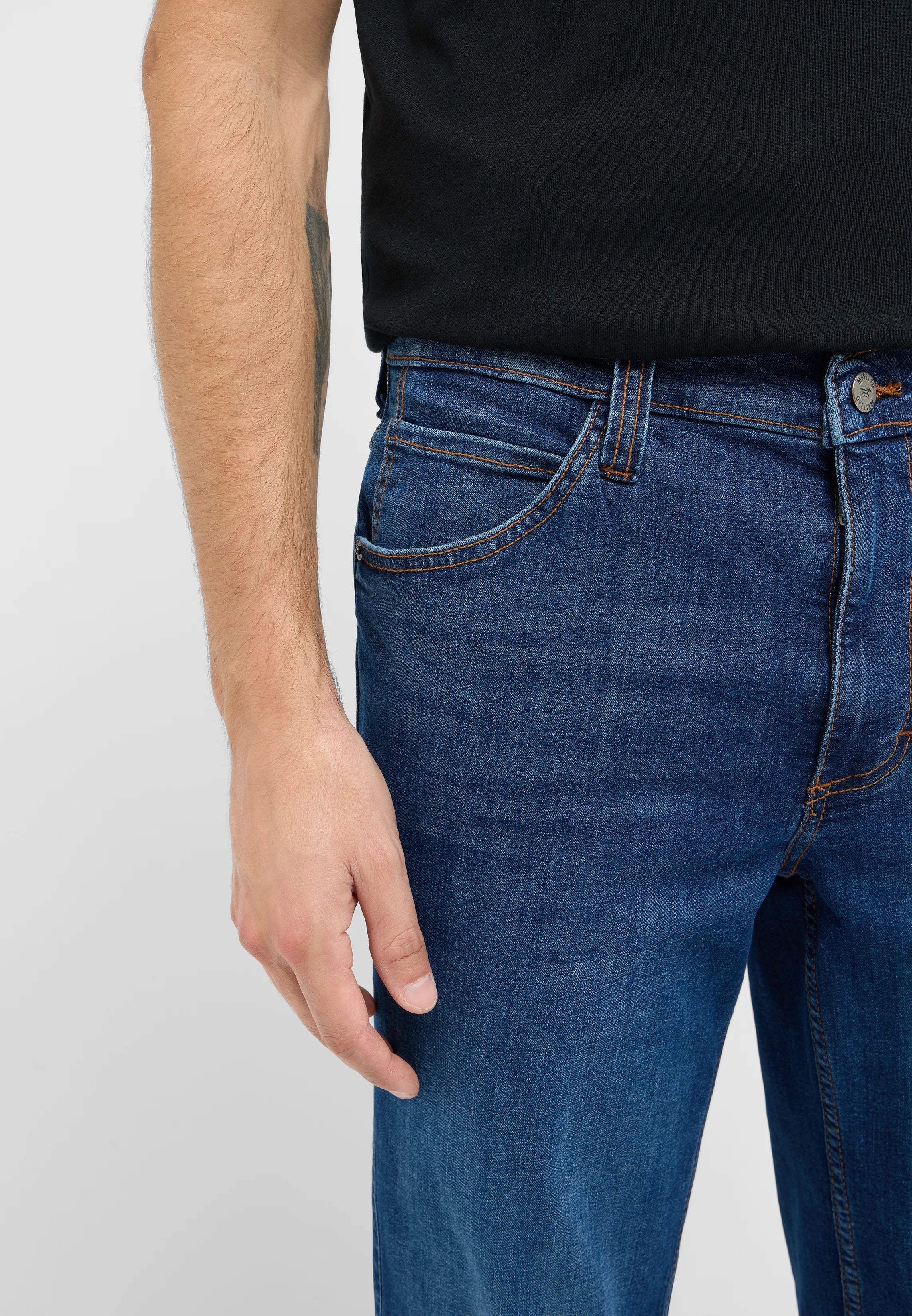 Męskie Spodnie Jeansowe Mustang Style Tramper Straight Denim Blue 1016333 5000 502