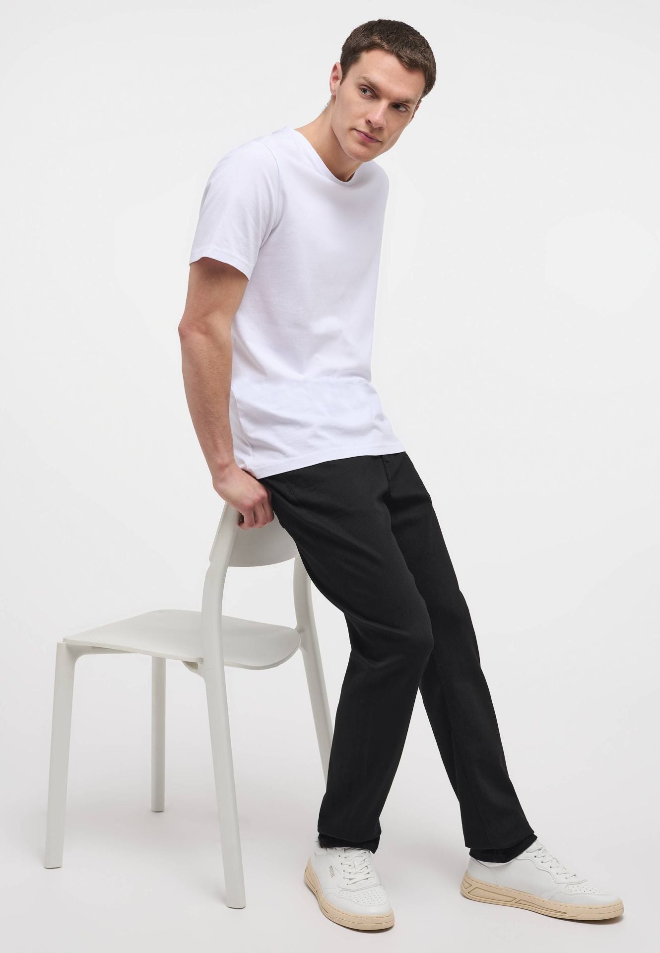 Męskie Spodnie Jeansowe Mustang Style Vegas Slim Denim Black 1014062 4000 906
