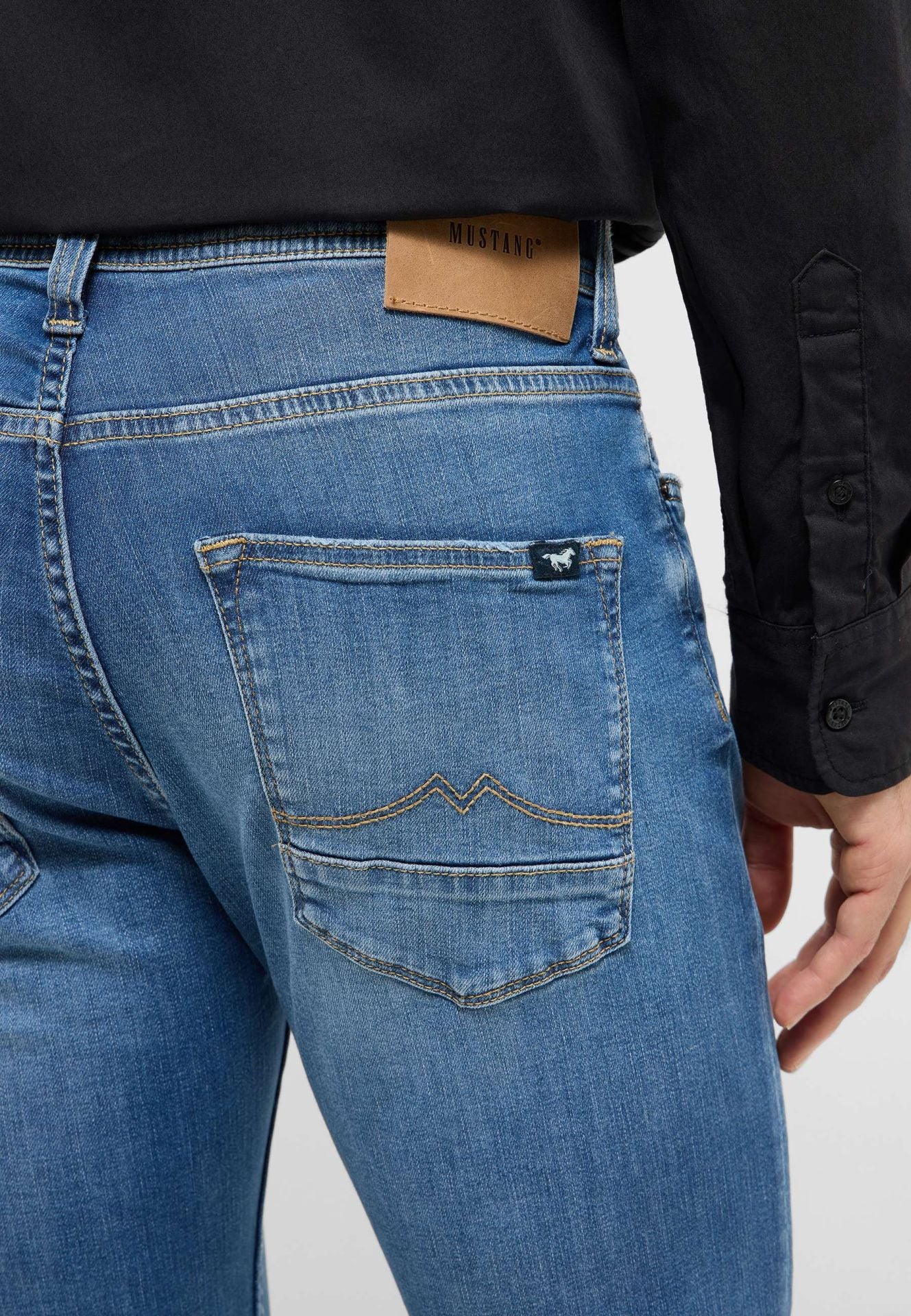 Męskie Spodnie Jeansowe Mustang Style Vegas Slim Denim Blue 1017701 5000 683