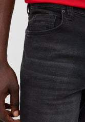 Męskie Spodnie Jeansowe Mustang Style Washington Straight Denim Black 1018270 4000 883
