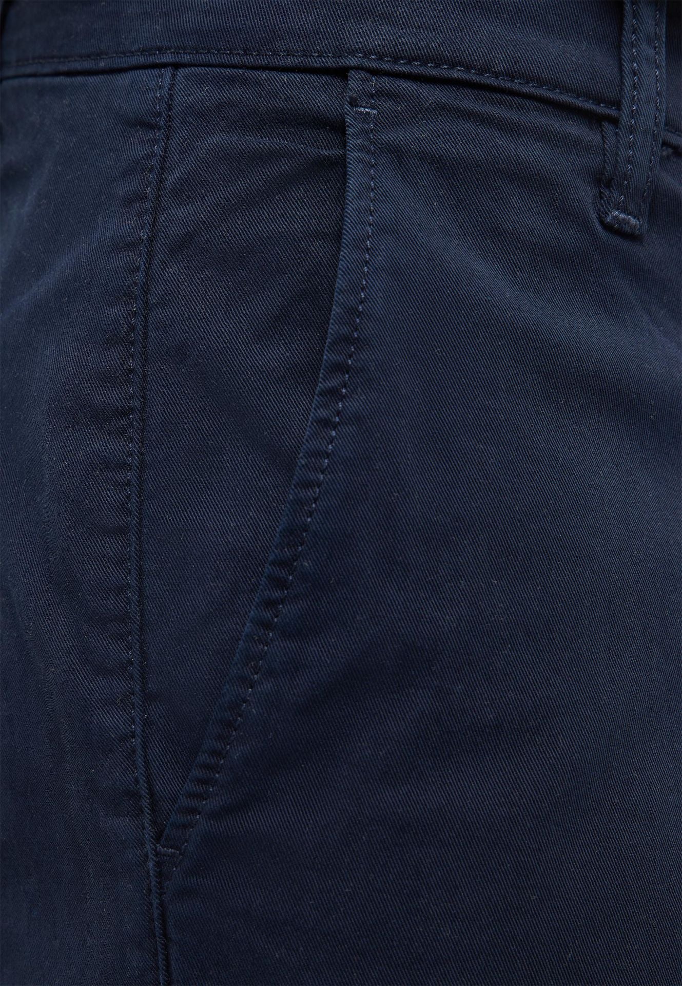 Męskie Spodnie Mustang Style Brad Chino Dark Sapphire 1017469 4136