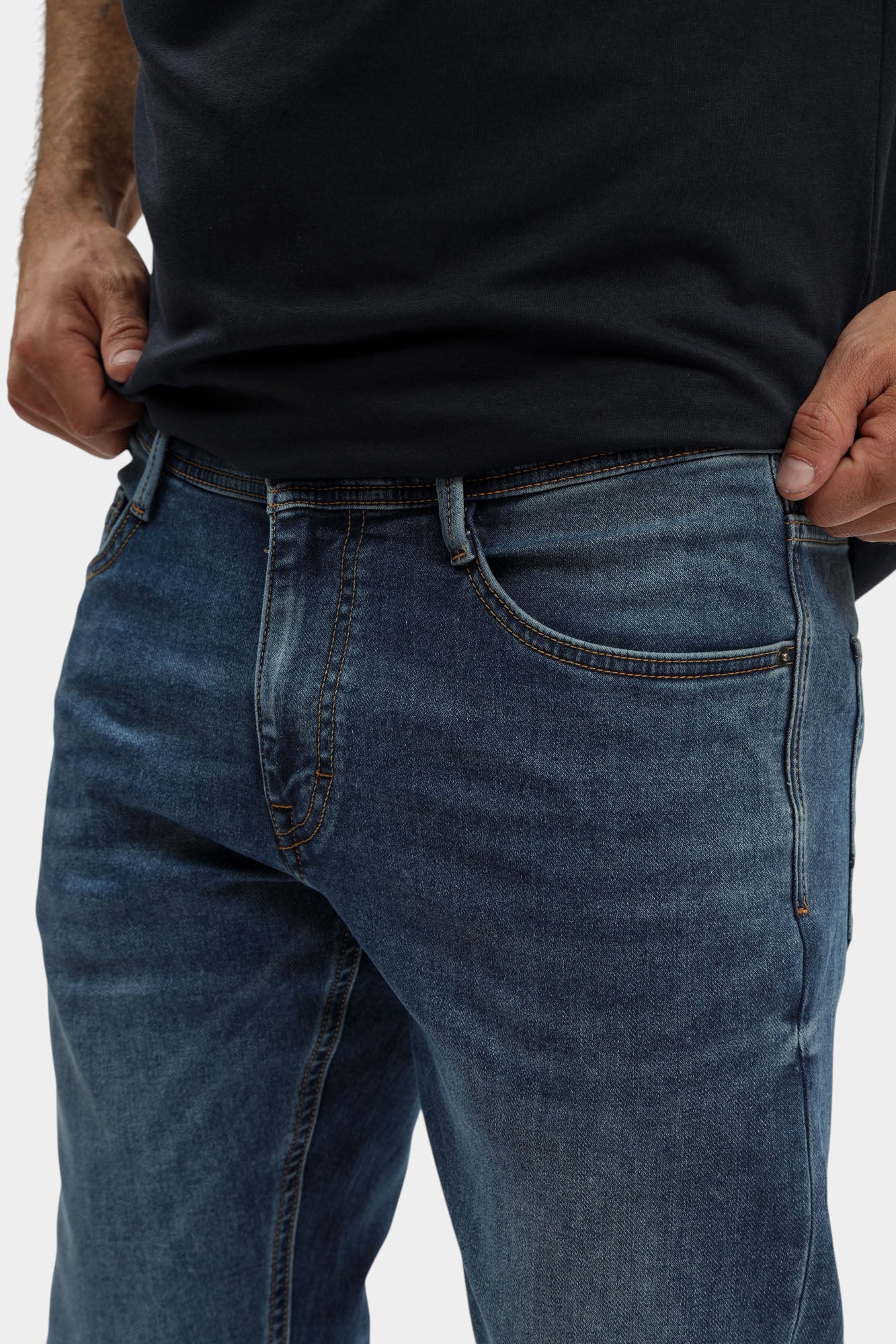 Męskie Spodnie jeansowe Mustang Style Oregon Slim K Denim Blue 1017226 5000 682